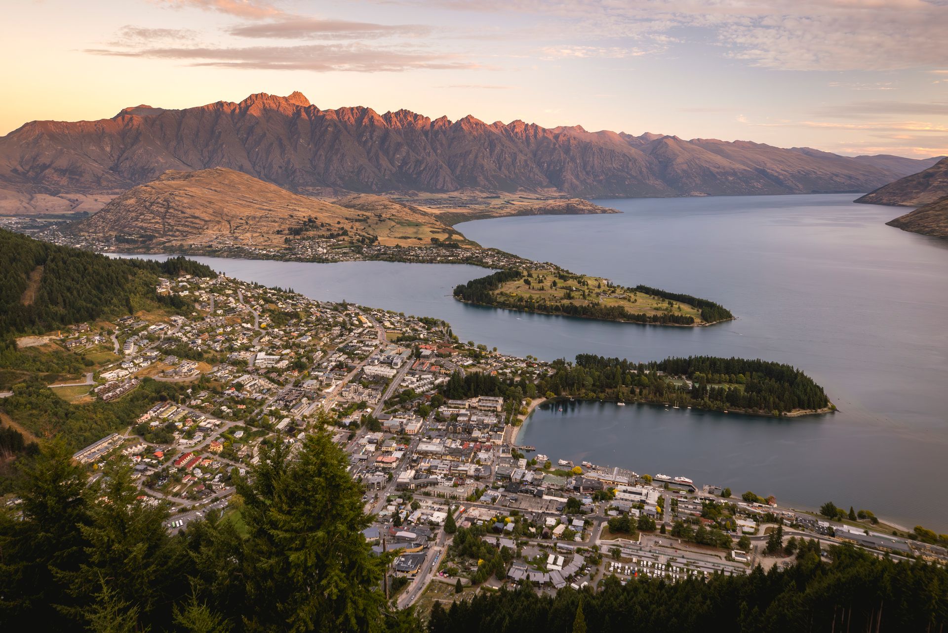 446979-queenstown-summer-web-1920px