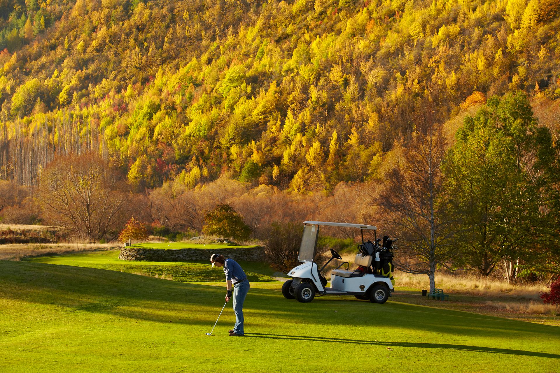 169688-arrowtown-golf-course-web-1920px